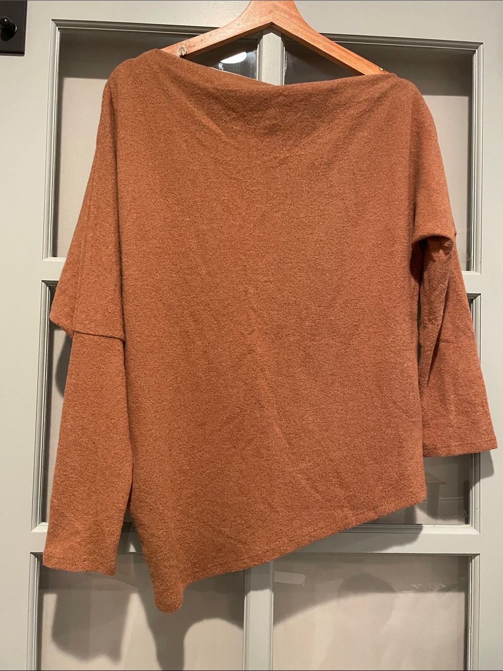 Astr the Label camel brown sweater